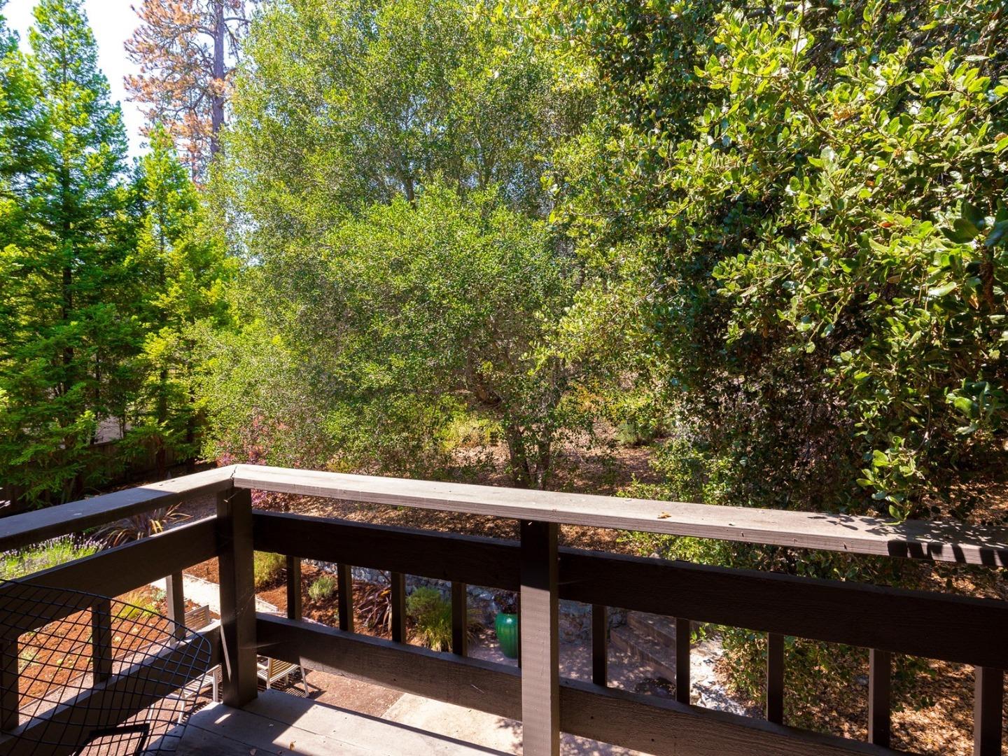 460 Twin Pines Dr Scotts Valley, CA 95066 - home