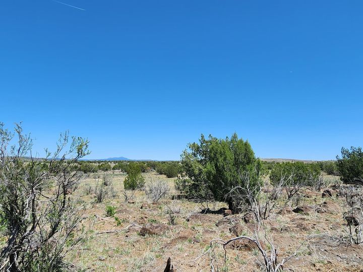 094v N Headwaters Rd, Chino Valley, AZ | Under 5 Acres. Photo 5 of 32