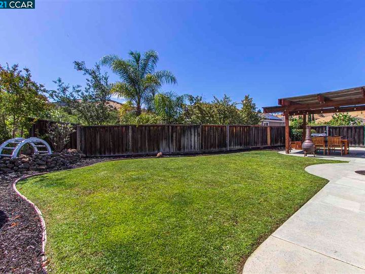 1004 Rolling Woods Way, Concord, CA | Crystyl Ranch. Photo 29 of 38