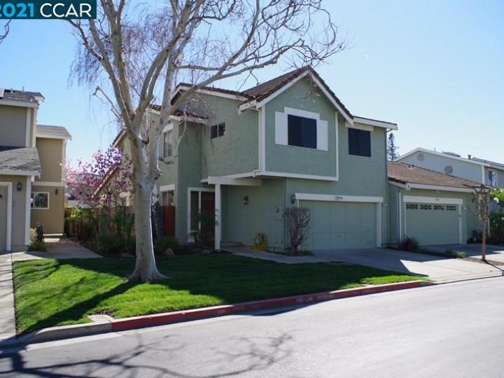 101 Sea Point Way, Pittsburg, CA, 94565 Townhouse. Photo 1 of 15
