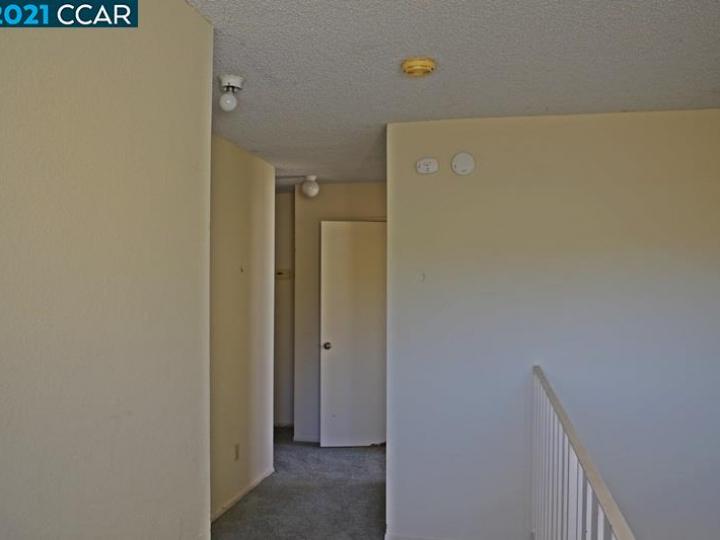 101 Sea Point Way, Pittsburg, CA, 94565 Townhouse. Photo 7 of 15