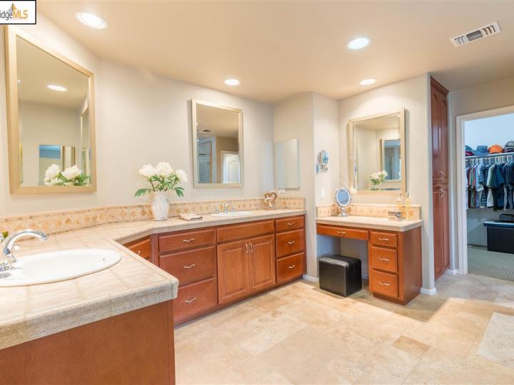 1017 Meadow Brook Dr, Brentwood, CA | . Photo 21 of 39