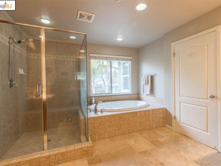 1017 Meadow Brook Dr, Brentwood, CA | . Photo 22 of 39