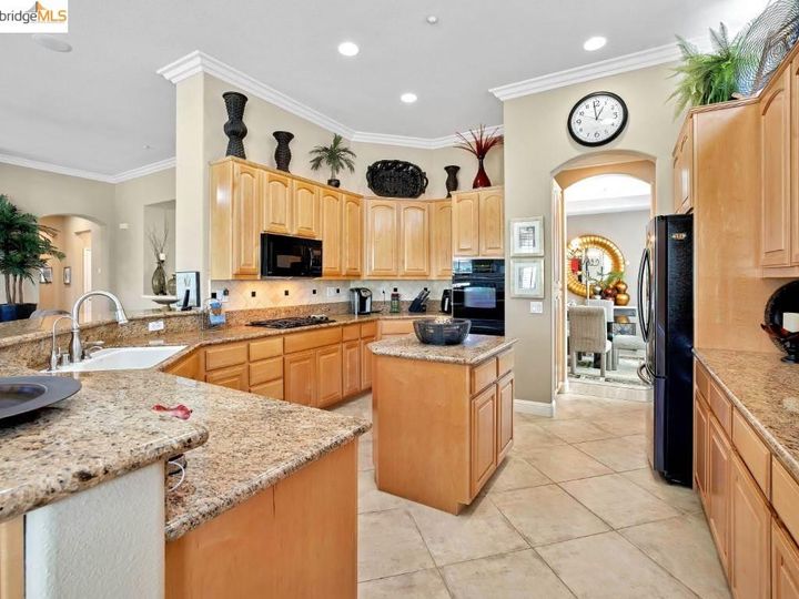 1115 Burghley Ln, Brentwood, CA | Summerset | No. Photo 6 of 25