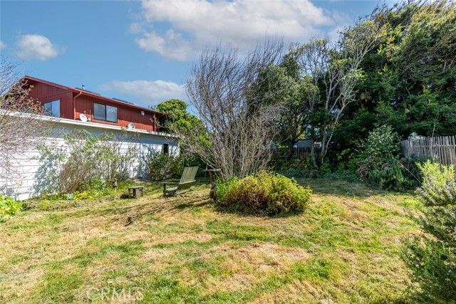 112 Woodland Dr, Fort Bragg, CA | . Photo 14 of 20