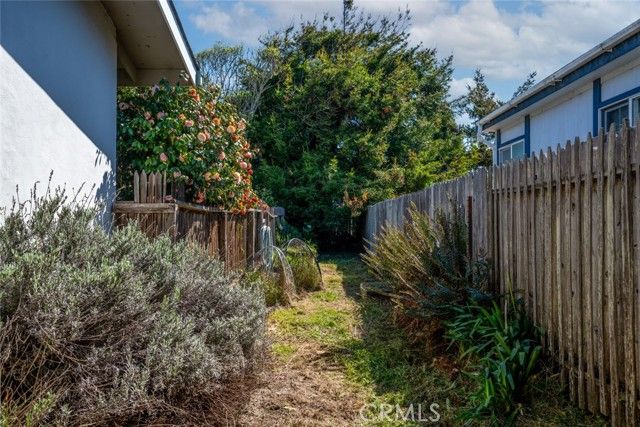 112 Woodland Dr, Fort Bragg, CA | . Photo 17 of 20