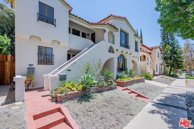 1132 S Crescent Heights Blvd, Los Angeles, CA | . Photo 2 of 51