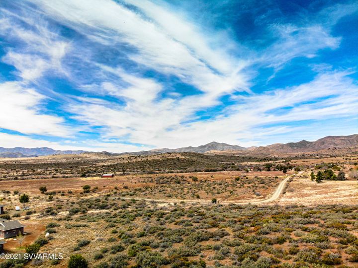 11480 S Hackberry Rd, Mayer, AZ | 5 Acres Or More. Photo 5 of 21