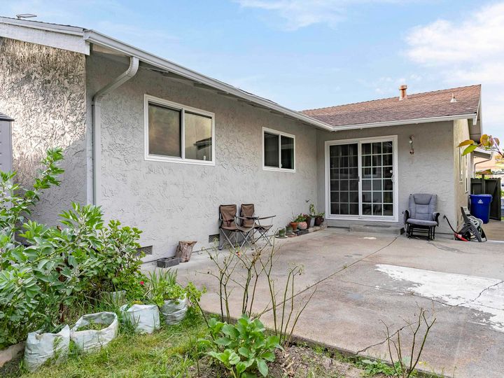1231 Parkway Dr, Richmond, CA | Hilltop Green. Photo 36 of 48