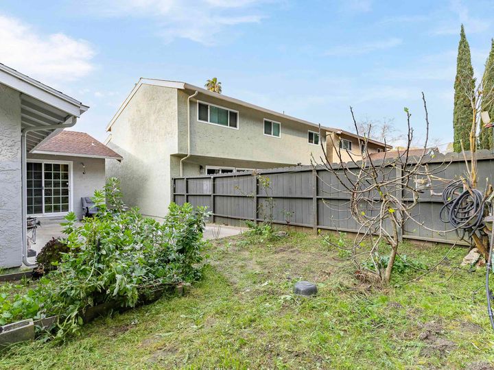 1231 Parkway Dr, Richmond, CA | Hilltop Green. Photo 40 of 48