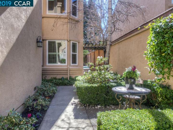 1331 Canyon Side Ave, San Ramon, CA, 94582 Townhouse. Photo 2 of 24