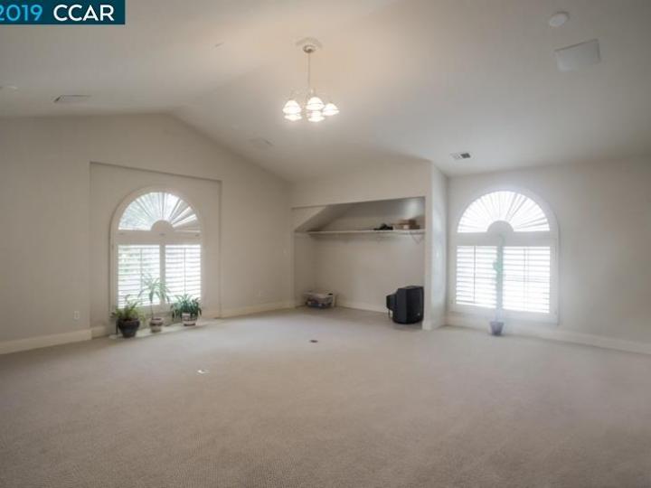 1331 Canyon Side Ave, San Ramon, CA, 94582 Townhouse. Photo 16 of 24