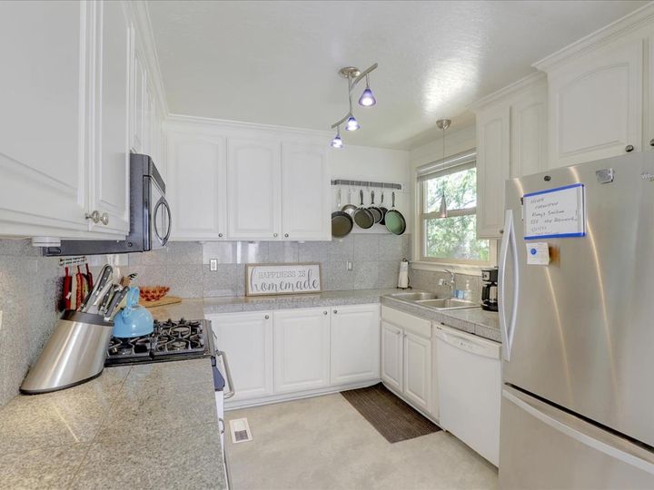 13330 Sewell Ave, San Martin, CA | . Photo 12 of 37