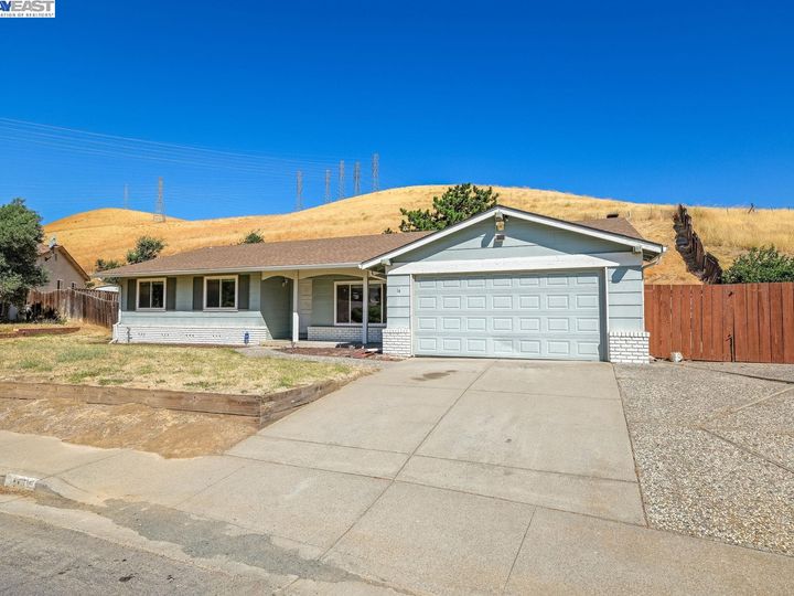 14 Kingswood Dr, Pittsburg, CA | Woodland Hills. Photo 1 of 16