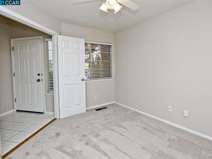 1403 Indianhead Way, Clayton, CA, 94517 Townhouse. Photo 13 of 31