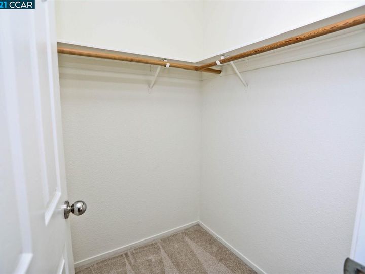 1403 Indianhead Way, Clayton, CA, 94517 Townhouse. Photo 18 of 31