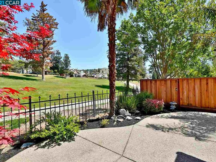 1403 Indianhead Way, Clayton, CA, 94517 Townhouse. Photo 22 of 31