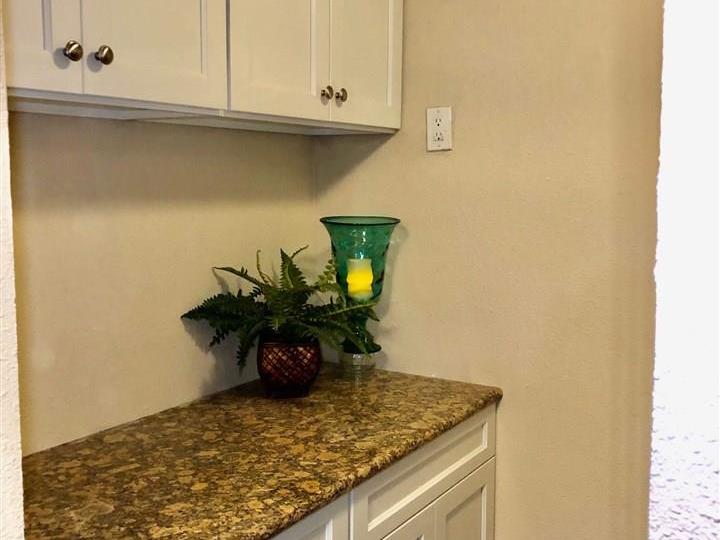 1458 Newhall Pkwy #1458, Concord, CA, 94521 Townhouse. Photo 29 of 33