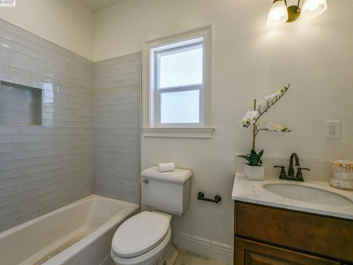 1494 3rd St, Oakland, CA | Oakland. Photo 24 of 39