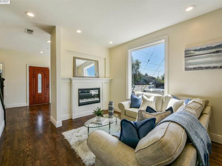 1494 3rd St, Oakland, CA | Oakland. Photo 6 of 39