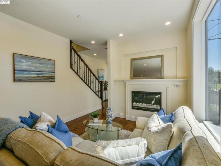 1494 3rd St, Oakland, CA | Oakland. Photo 7 of 39