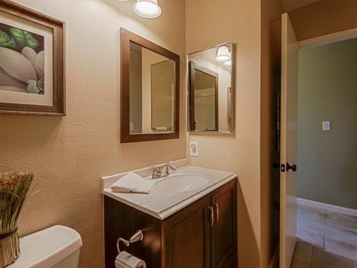 1539 Spring Valley Cmn, Livermore, CA, 94551 Townhouse. Photo 20 of 28