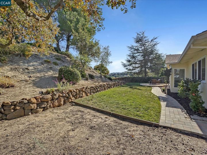 156 Rosemont Ct, Walnut Creek, CA | Secluded Valley. Photo 40 of 42