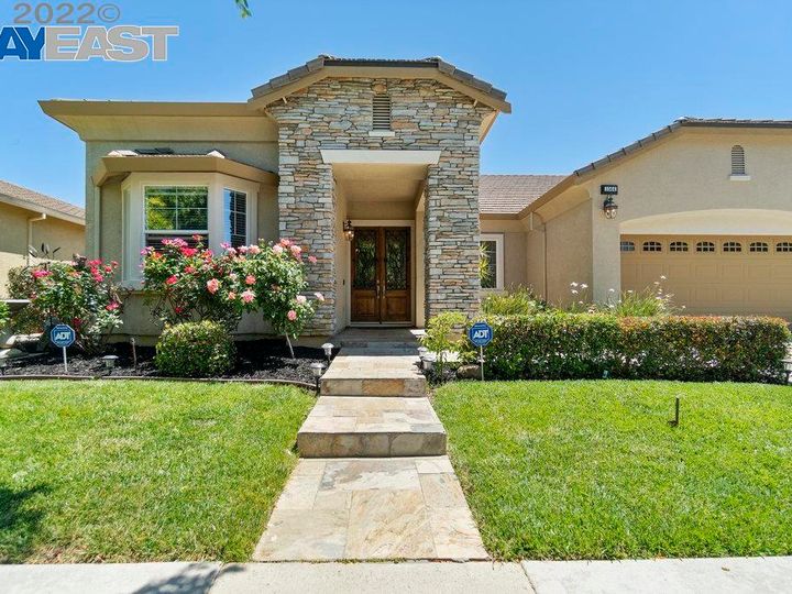 1564 Nassau Ln, Brentwood, CA | Sterling Pentacle. Photo 2 of 52