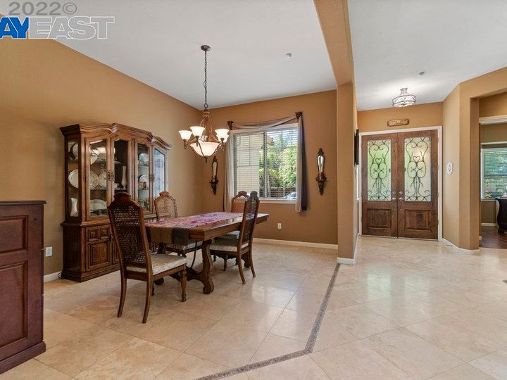 1564 Nassau Ln, Brentwood, CA | Sterling Pentacle. Photo 40 of 52
