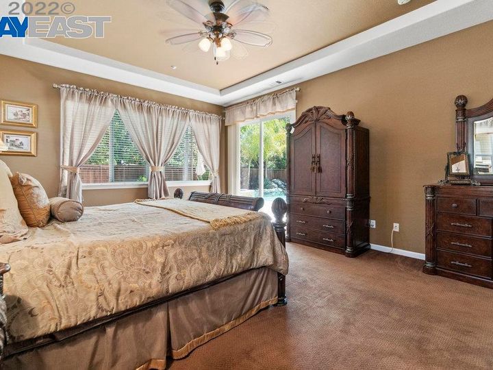 1564 Nassau Ln, Brentwood, CA | Sterling Pentacle. Photo 45 of 52
