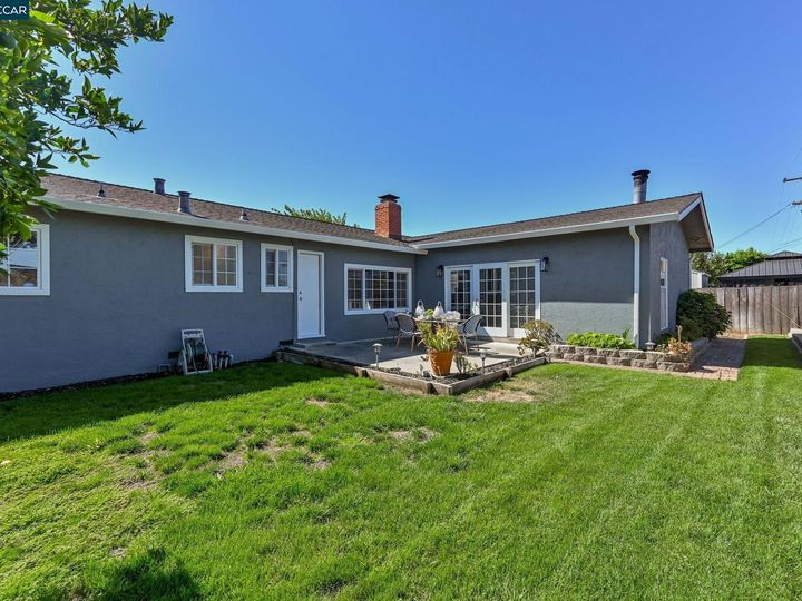 1591 Oakroyal Dr, Concord, CA | Springwood. Photo 24 of 25