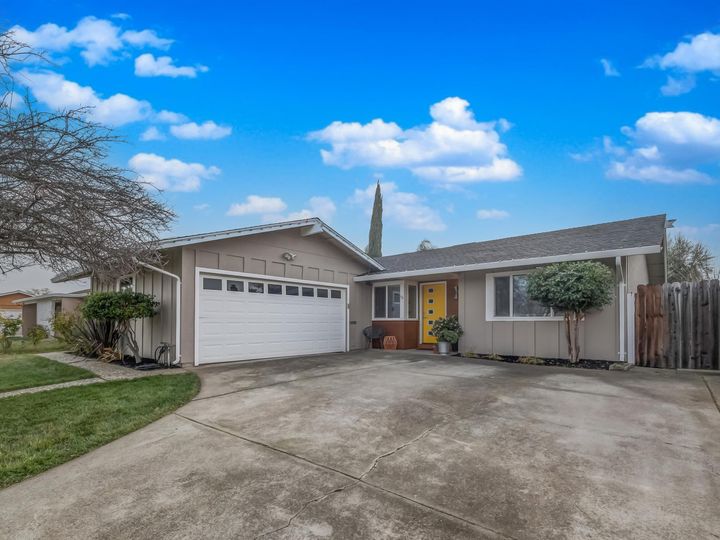 1598 Bluebell Dr, Livermore, CA | Springtown. Photo 1 of 33