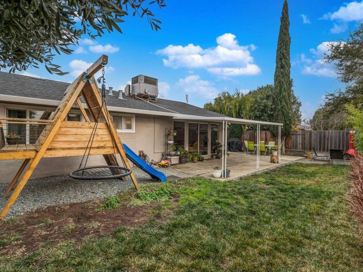 1598 Bluebell Dr, Livermore, CA | Springtown. Photo 25 of 33
