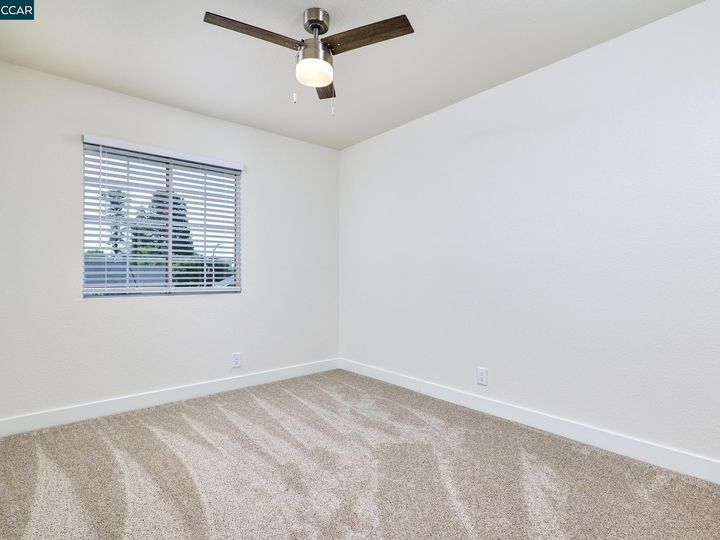 1657 Alnwick Dr, Roseville, CA | . Photo 25 of 36