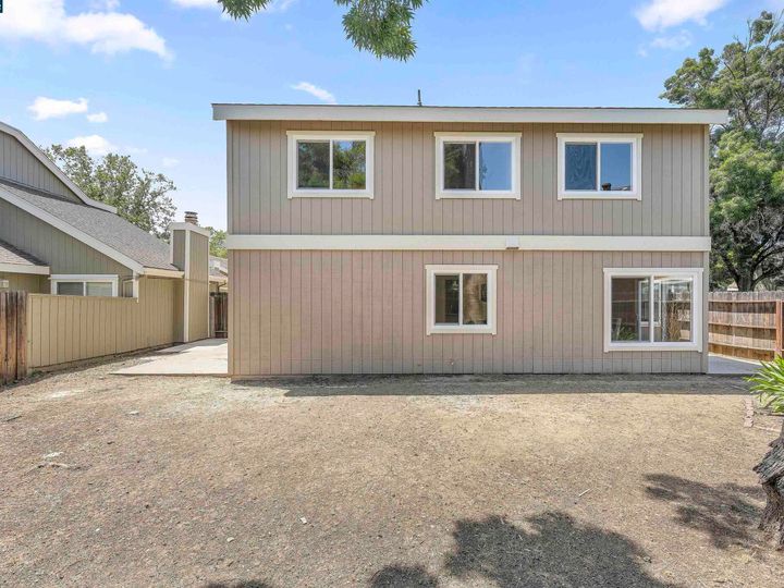 1661 Armstrong Ct, Concord, CA, 94521 Townhouse. Photo 54 of 58