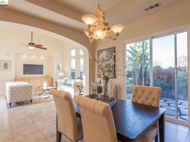 1663 Gamay Ln, Brentwood, CA | Trilogy Vineyards. Photo 16 of 32