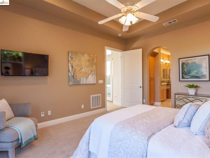 1663 Gamay Ln, Brentwood, CA | Trilogy Vineyards. Photo 24 of 32