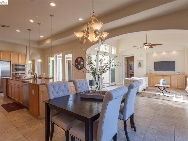 1663 Gamay Ln, Brentwood, CA | Trilogy Vineyards. Photo 5 of 32