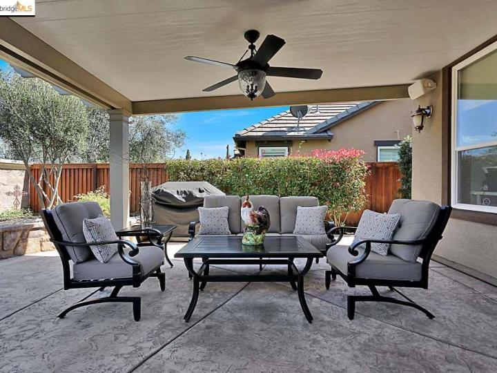 1667 Gamay Ln, Brentwood, CA | Trilogy Vineyards. Photo 14 of 30