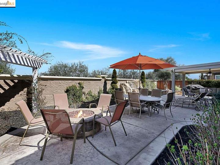 1667 Gamay Ln, Brentwood, CA | Trilogy Vineyards. Photo 16 of 30