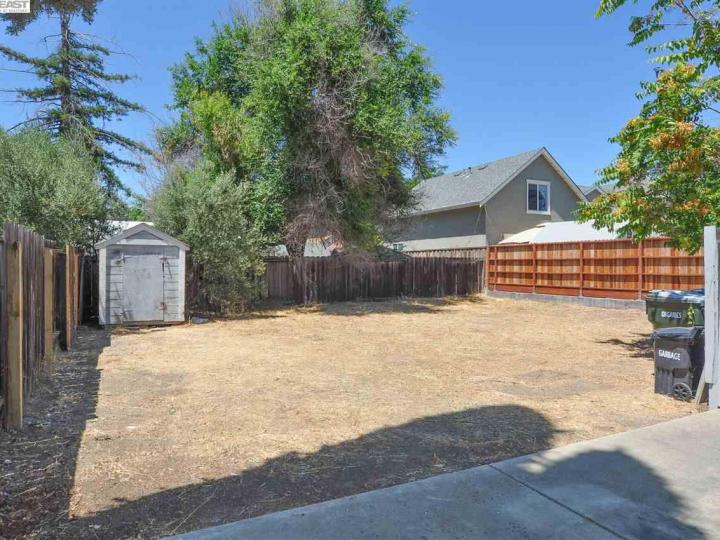 1742 Chestnut St, Livermore, CA | Old North Side. Photo 7 of 10