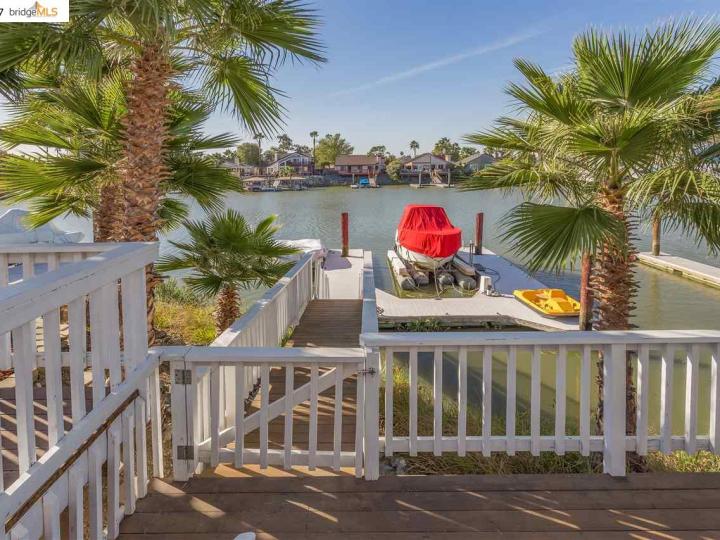 1754 Seal Way, Discovery Bay, CA | Delta Waterfront Access. Photo 9 of 21