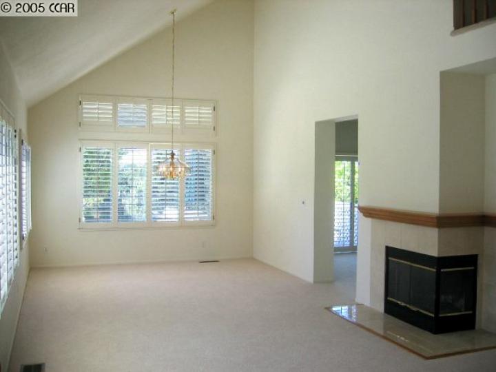 1772 Indian Wells Way Clayton CA Multi-family home. Photo 2 of 9