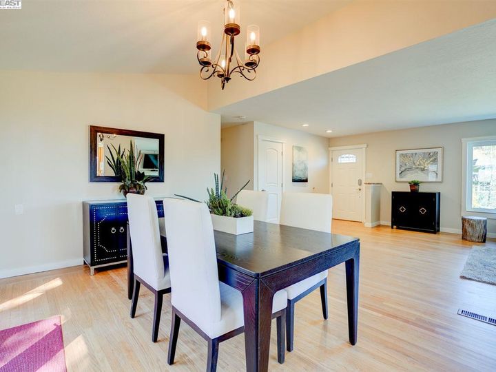 18071 Vineyard Rd, Castro Valley, CA | Chabot. Photo 15 of 40