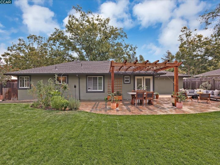 1830 Ardith Dr, Pleasant Hill, CA | Gregory Gardens. Photo 30 of 35