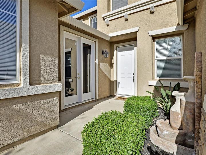 1872 Chimney Mountain Ct, Antioch, CA | . Photo 4 of 51