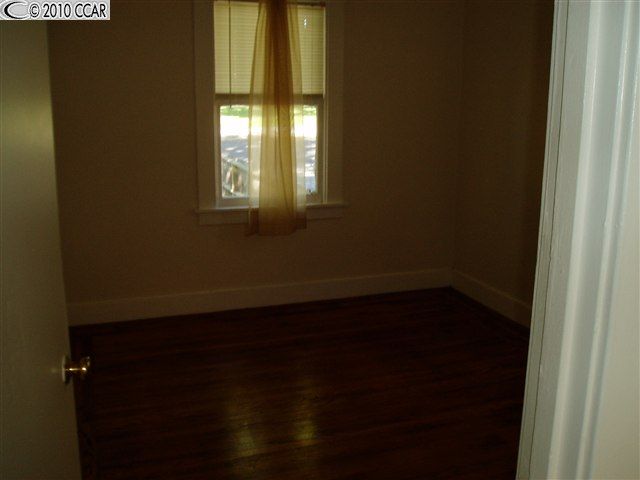 Rental 1985 Parkside Dr, Concord, CA, 94519. Photo 4 of 5