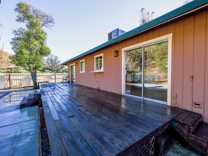 20126 Gold Flat Ct, Hidden Valley Lake, CA | . Photo 27 of 37