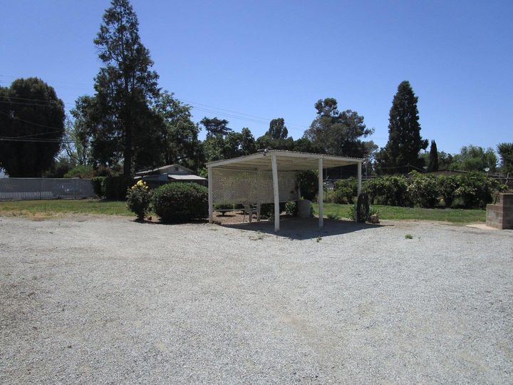 2025 Pacheco Pass Hwy, Gilroy, CA | . Photo 24 of 25