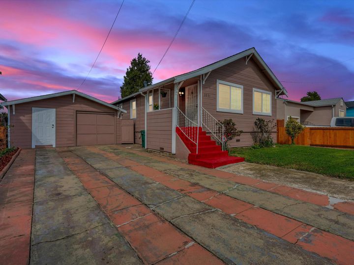 2031 103rd Ave, Oakland, CA | Oakland. Photo 2 of 51